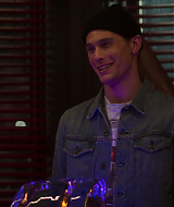 Filename=2020-PowerBookIIGhost_S01E02-004.jpg
Filesize=157KiB
Dimensions=1920x1080
Date added=Dec 01, 2024 2020-PowerBookIIGhost_S01E02-004.jpg